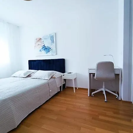 Apartment Teal Apartment-free Garage Parking Zadar